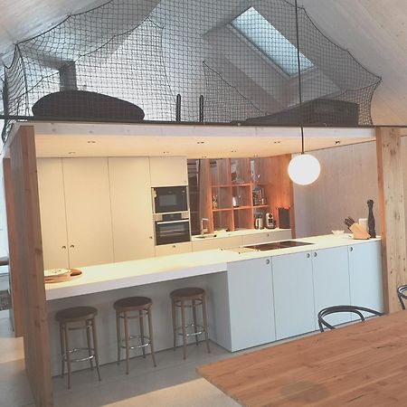 Urban Alpine Penthouse With Lake View Maurach  Exterior photo